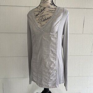 XCVI Sheer Front Legenlook V-Neck Top Long Sleeve - Gray Womens Size L (J6)